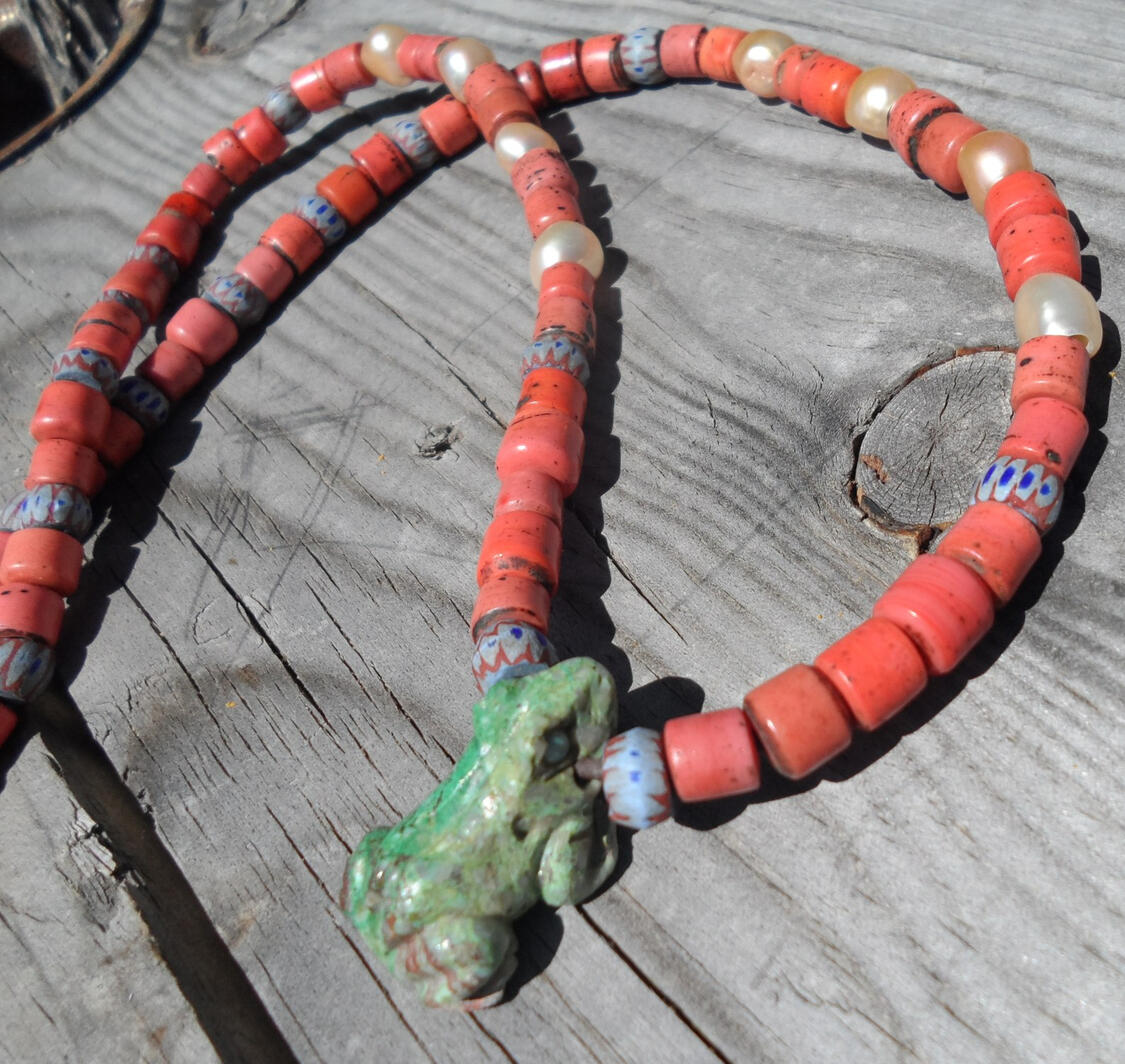 Trade beads & turquoise frog fetish necklace